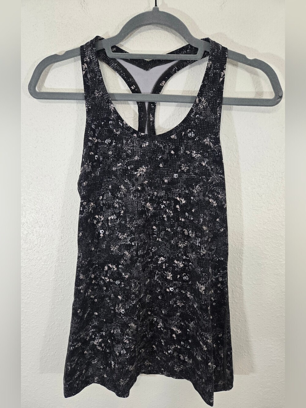Lululemon Cool Racerback Tank Top Equalized Multi Print Abstract, size 6